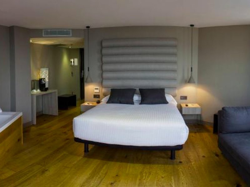 ホテル ゼニット ビーゴ (Hotel Zenit Vigo)の写真