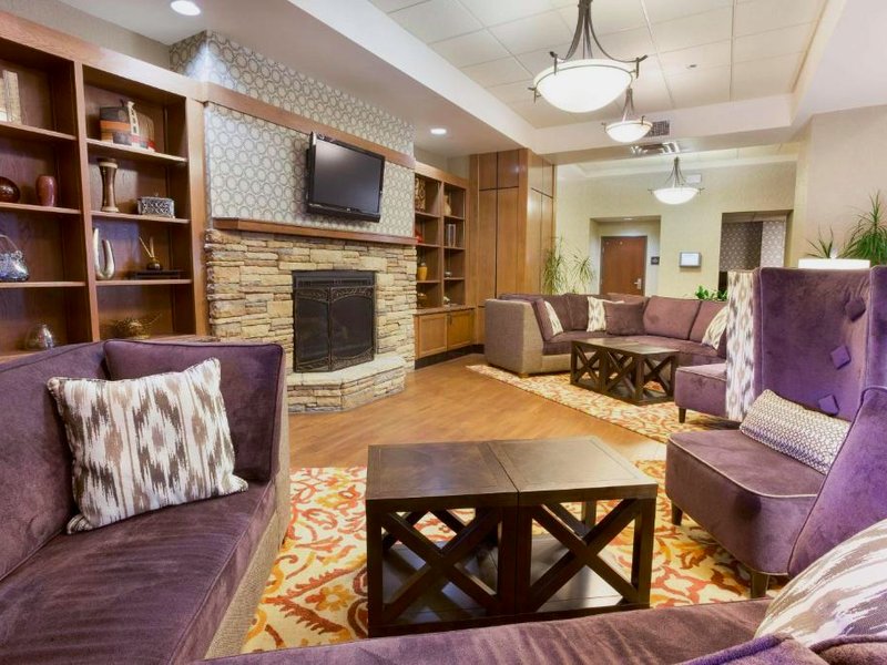 ドゥルーリー イン アンド スイーツ フラッグスタッフ (Drury Inn & Suites Flagstaff)の写真