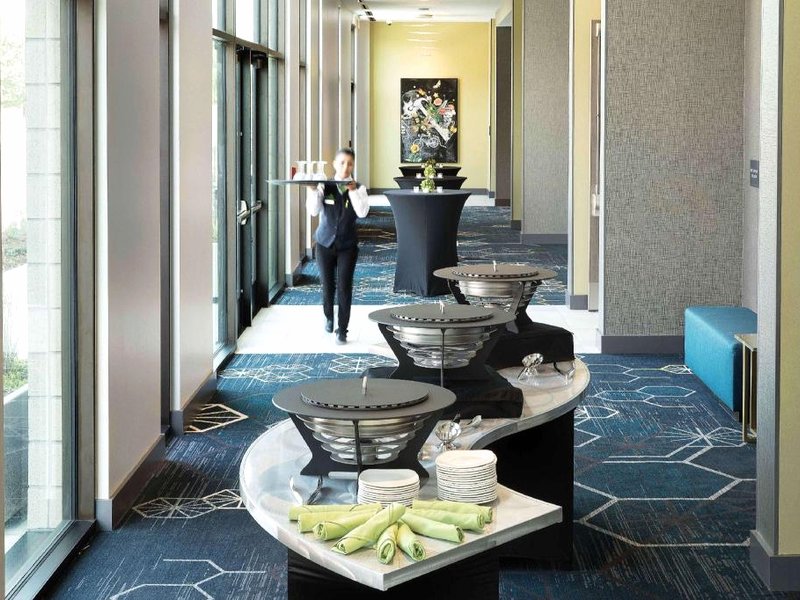 ダブルツリー バイ ヒルトン グリーリー アット リンカーン パーク (DoubleTree by Hilton Greeley at Lincoln Park)の写真