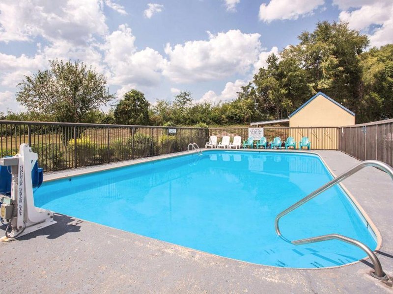 Days Inn by Wyndham Athensの写真