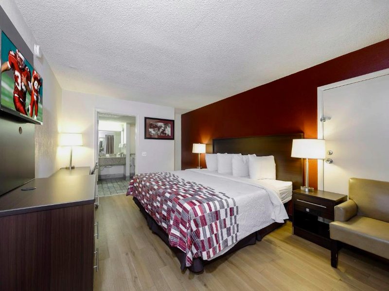 レッド ルーフ イン アトランタ スワニー モール オブ ジョージア (Red Roof Inn Atlanta - Suwanee/ Mall of Georgia)の写真