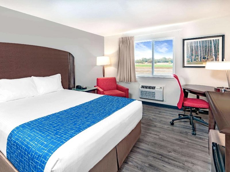 Travelodge by Wyndham Lovell/Bighornsの写真