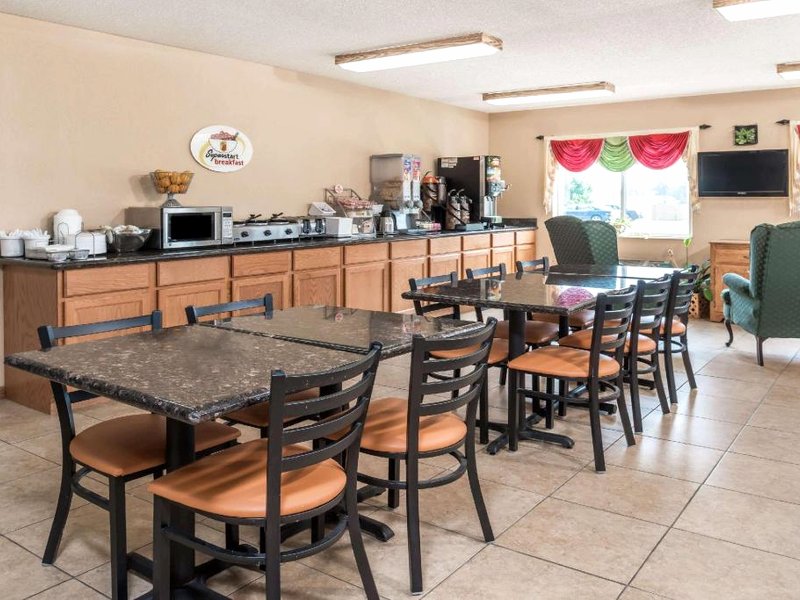 Super 8 By Wyndham Greenvilleの写真