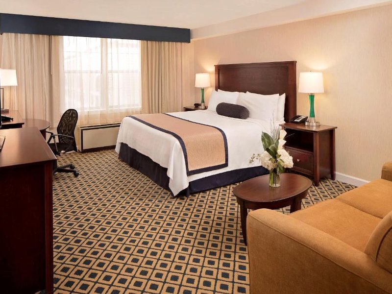 ウェストフォード リージェンシー イン & カンファレンス センター (Westford Regency Inn & Conference Center)の写真