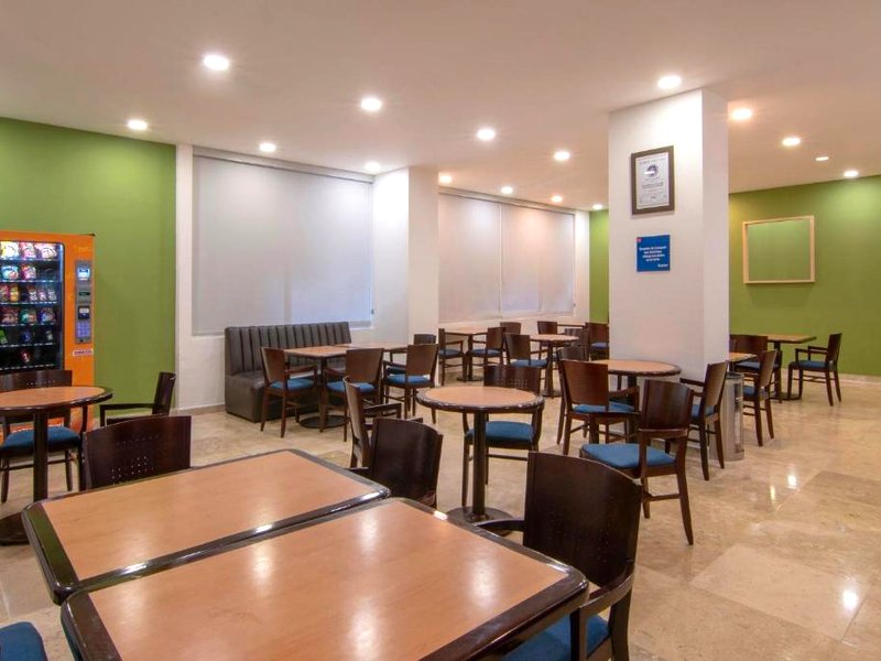 One Coatzacoalcos Forumの写真