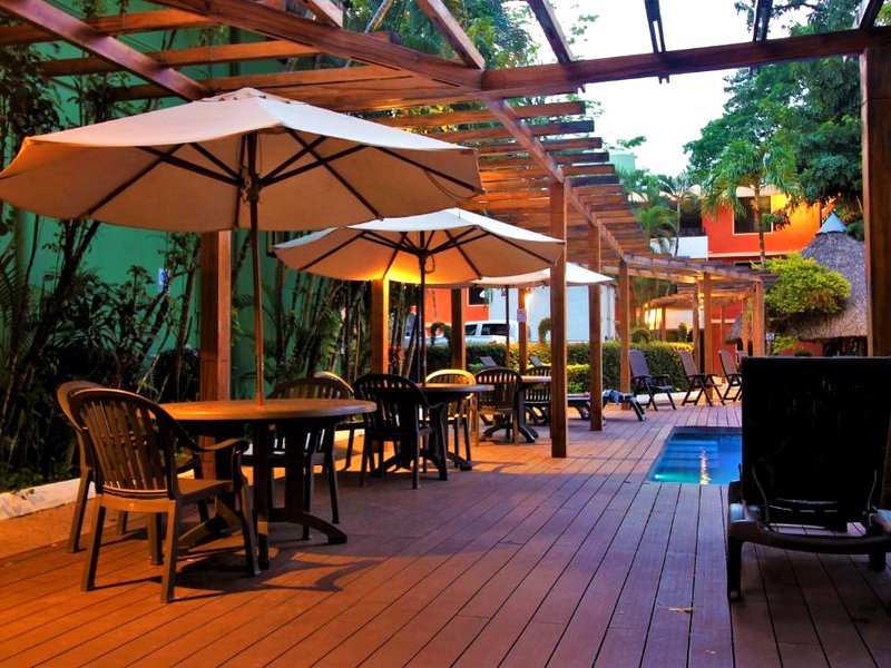 Hotel Maya Tulipanes Palenqueの写真