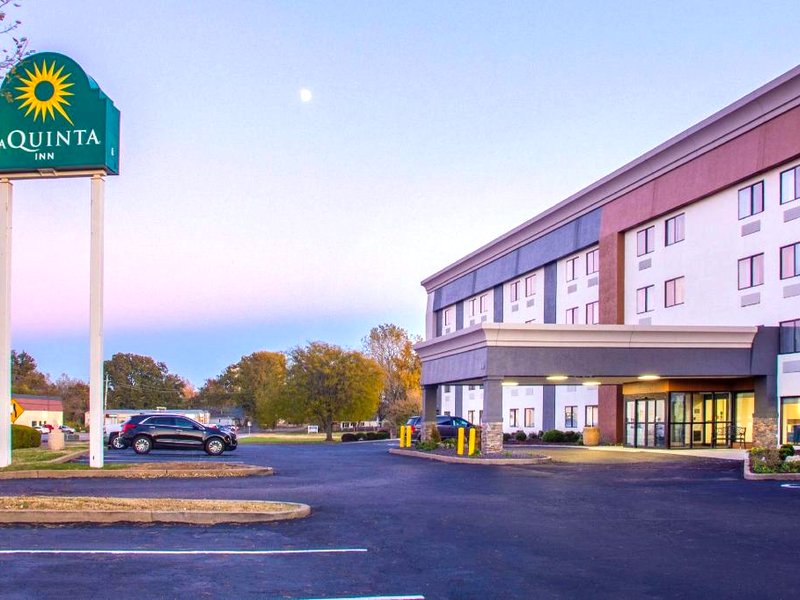 ラ キンタ イン バイ ウィンダム セントルイス ヘーゼルウッド - エアポート ノース (La Quinta Inn by Wyndham St. Louis Hazelwood - Airport North)の写真