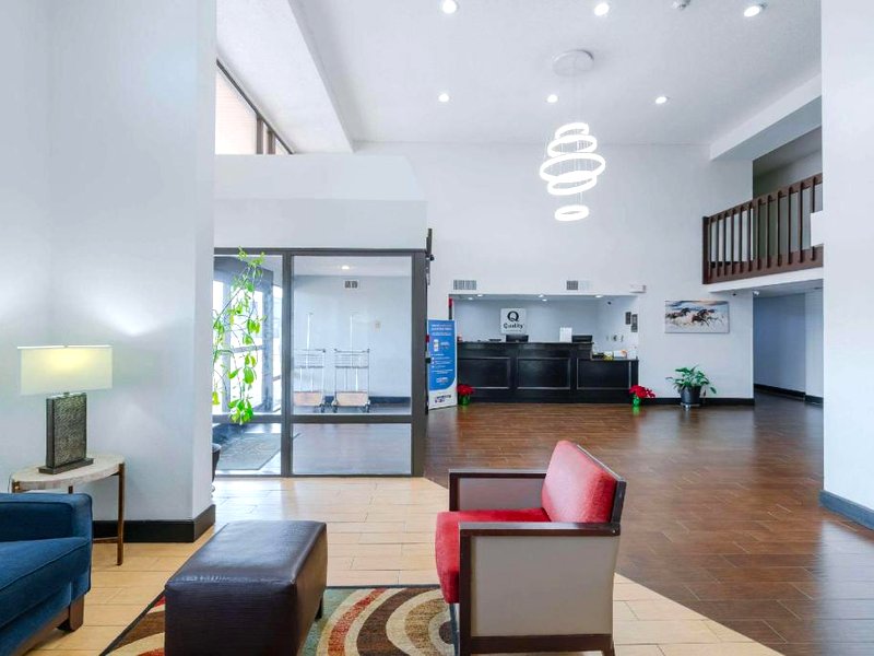 クオリティ イン (Quality Inn)の写真