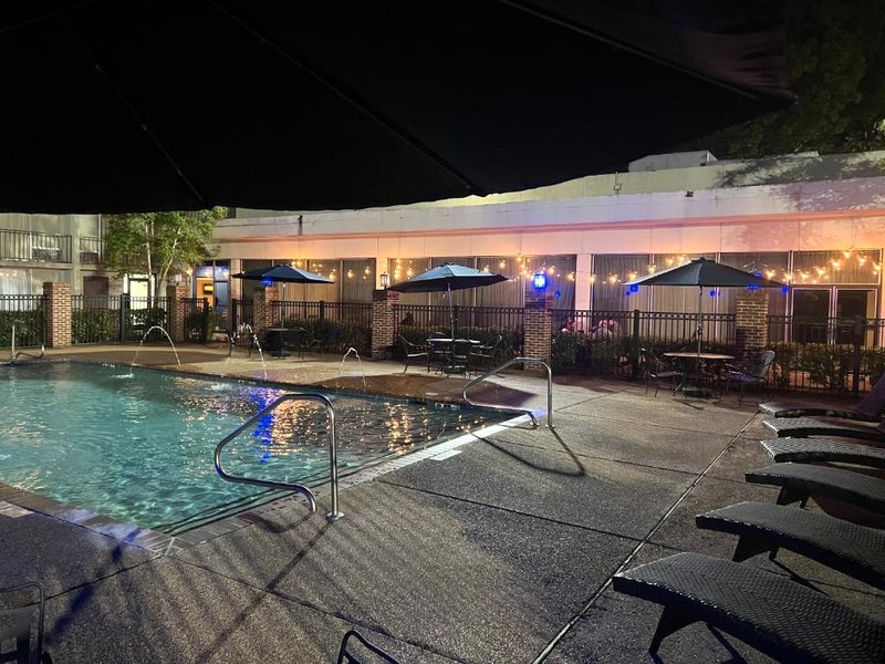 Historic Whispering Woods Hotel & Conference Centerの写真