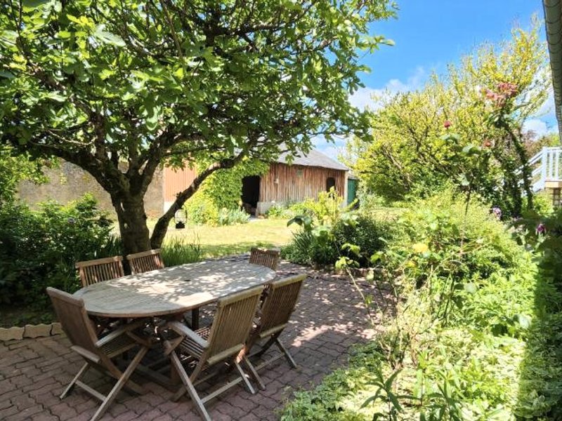 Le Petit Lavoir - Joli studio à Mayet (Le Petit Lavoir - Joli studio a Mayet)の写真