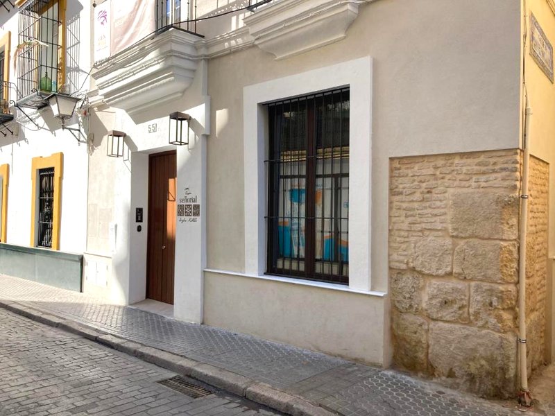 Casa Señorial del Siglo XVIII (Casa Senorial del Siglo XVIII)の写真