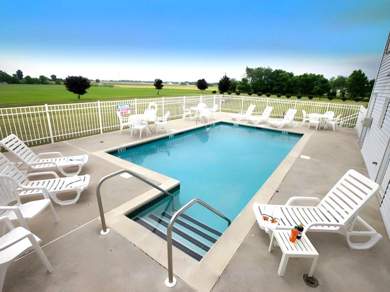 ランカスター イン&スイーツ (Lancaster Inn & Suites)の写真