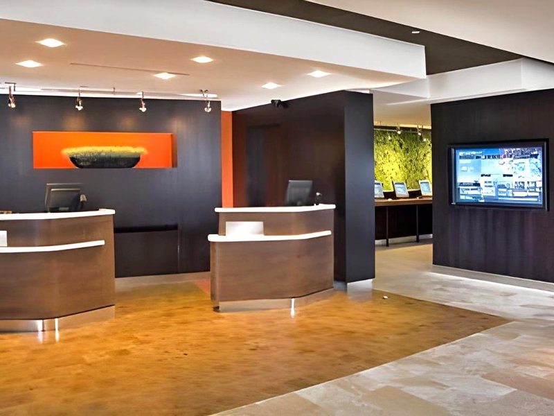 Courtyard by Marriott Pittsburgh Airportの写真