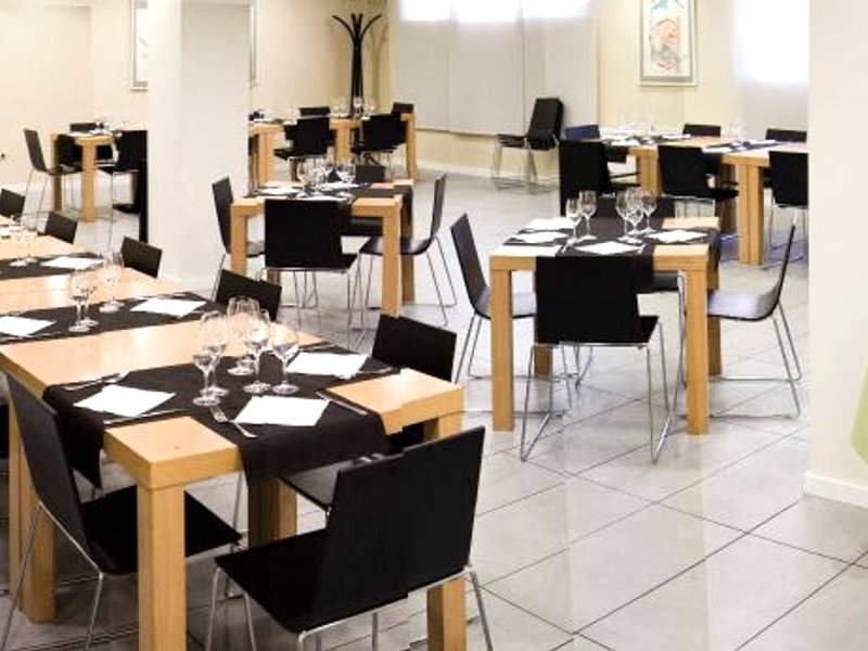 Hotel y Apartamentos SNO Isabaの写真