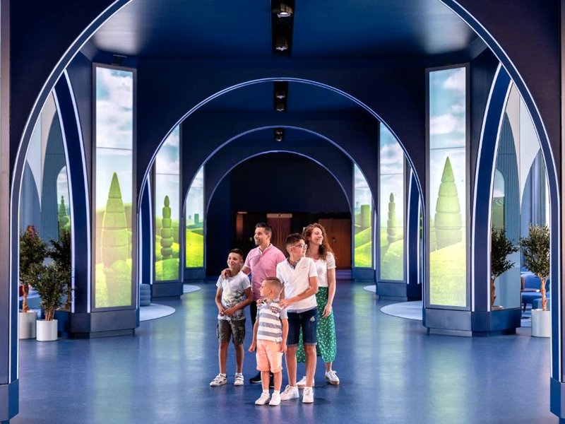 マジック サーカス パリ (Le Grand Magic Hotel)の写真