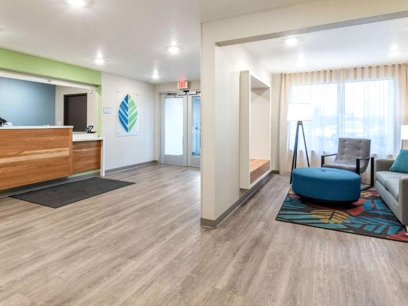 WoodSpring Suites Indianapolis Castletonの写真