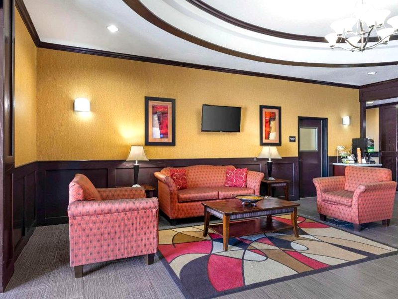 クオリティ イン&スイーツ  (Quality Inn & Suites)の写真