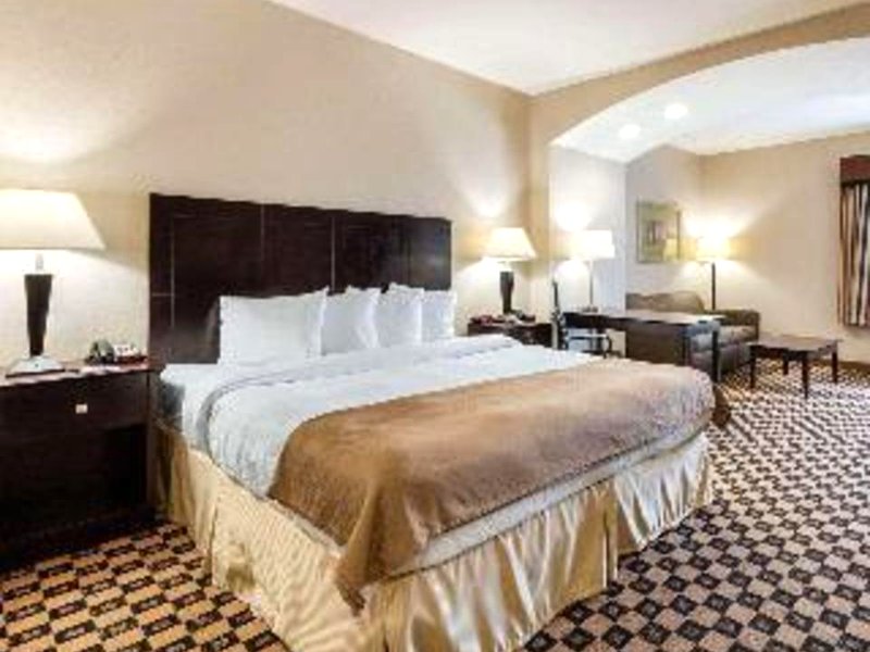 Best Western Groesbeck Inn & Suitesの写真