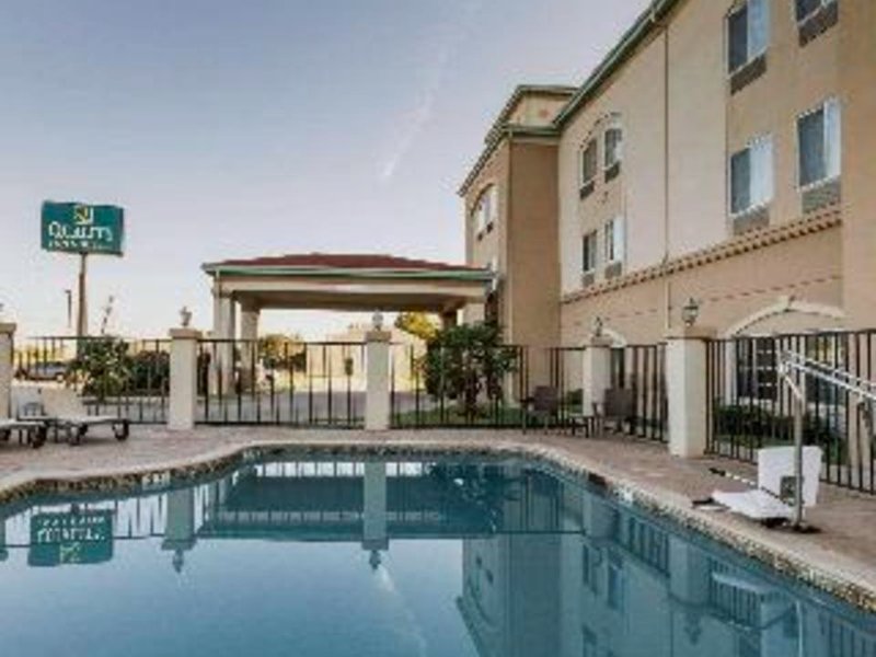 Best Western Groesbeck Inn & Suitesの写真