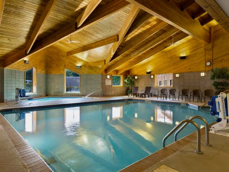 ベストウェスタン ノースウッズ ロッジ (Best Western Northwoods Lodge)の写真
