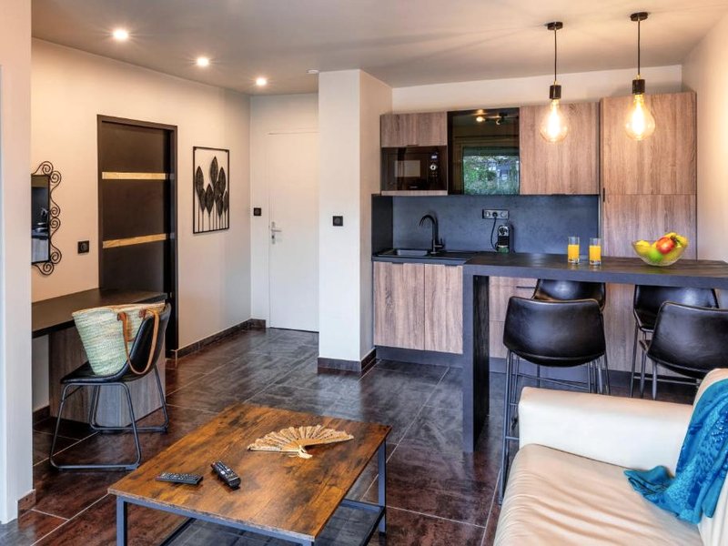 Le Jardin de Babylone Résidence Festive & Naturiste "réservé aux couples uniquement" (Le Jardin de Babylone Residence Festive & Naturiste "reserve aux couples uniquement")の写真