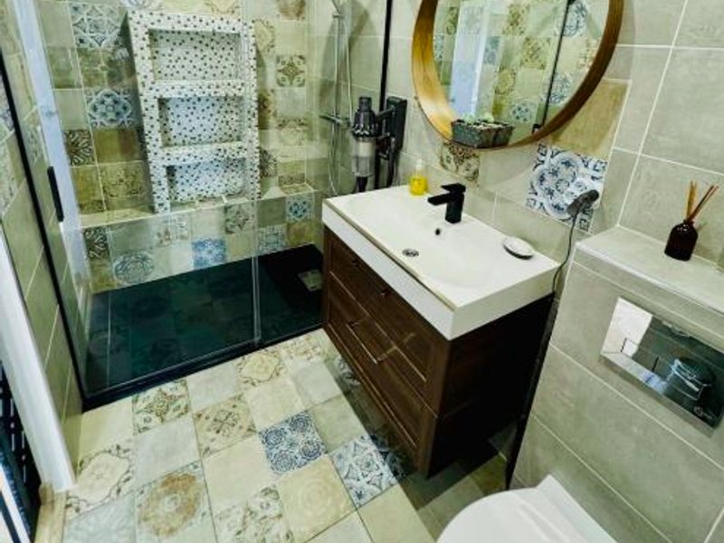 Chambre privée, proche Aéroport et Airbus (Chambre privee, proche Aeroport et Airbus)の写真