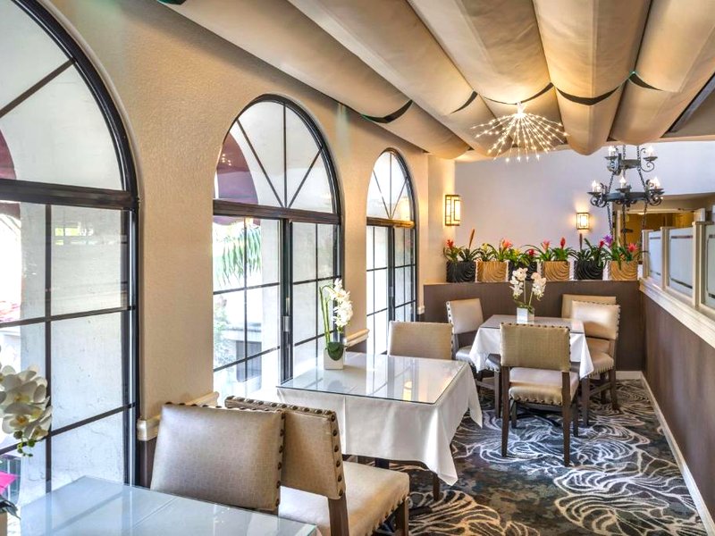 ベストウェスタン プラス カーピンテリア イン (Best Western Plus Carpinteria Inn)の写真