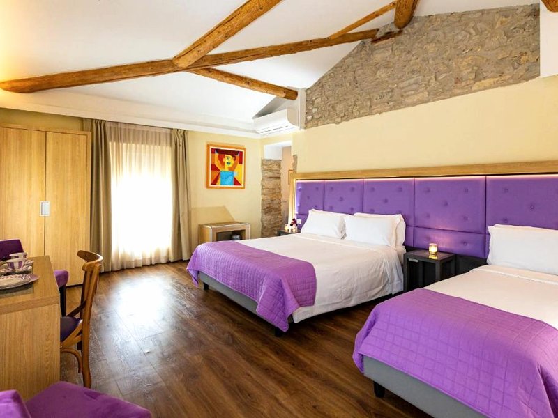 Hotel Coronaの写真