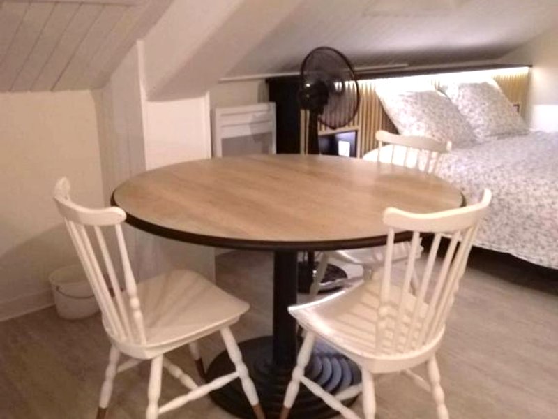 Superbe studio en résidence rue de courcelles (Superbe studio en residence rue de courcelles)の写真