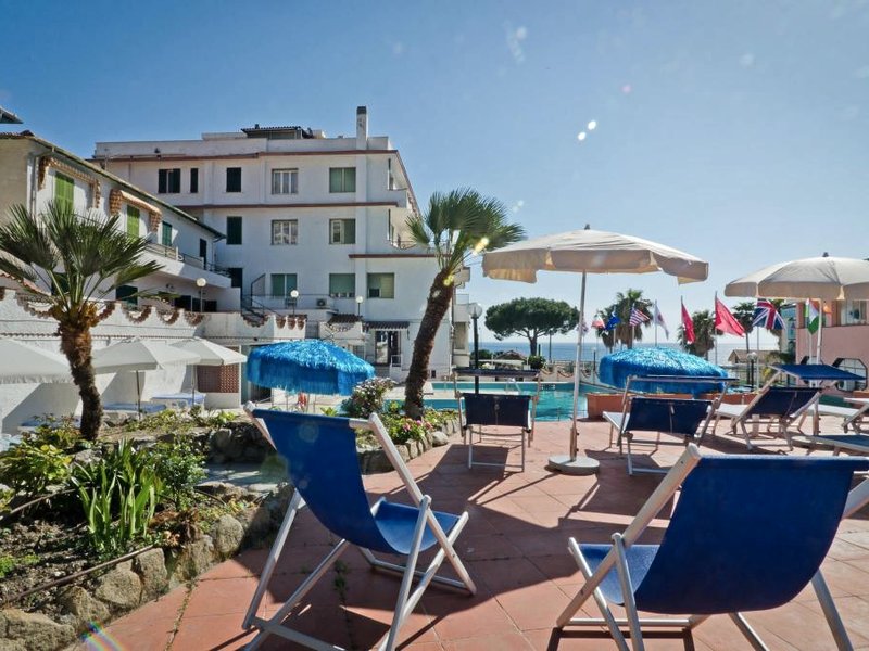 Hotel Ariston Montecarloの写真