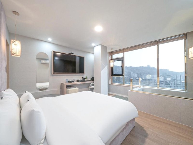 Hound Hotel Geoje Jangseungpoの写真