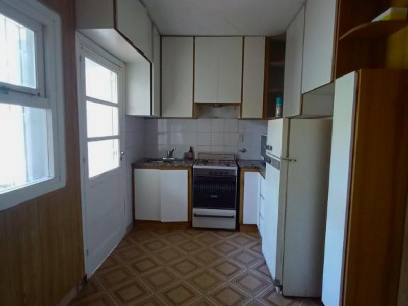 Casa a 2 cuadras del mar en Necocheaの写真