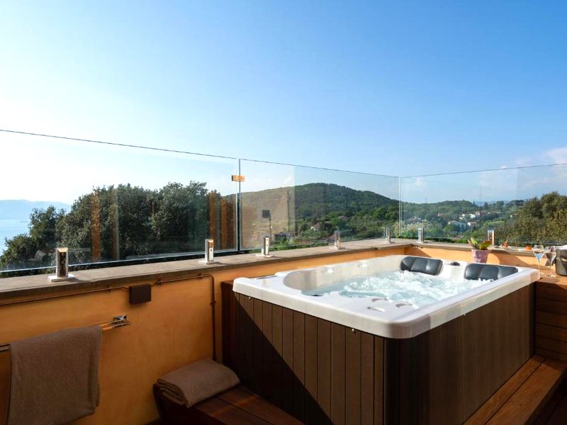 ゴルフォ ドゥ ポエティ ルレ ホテル (Golfo dei Poeti Relais Hotel)の写真