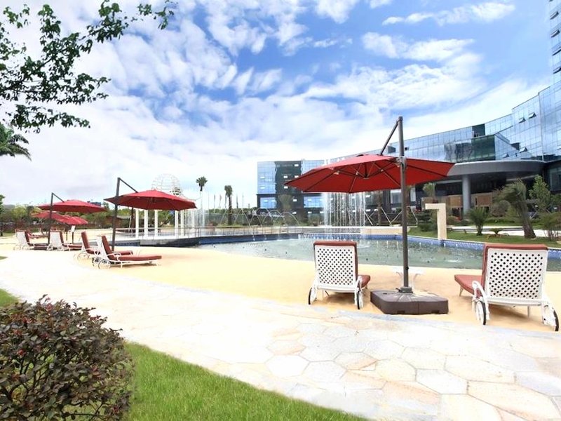 New Century Grand Hotel Haiyan Hailiの写真