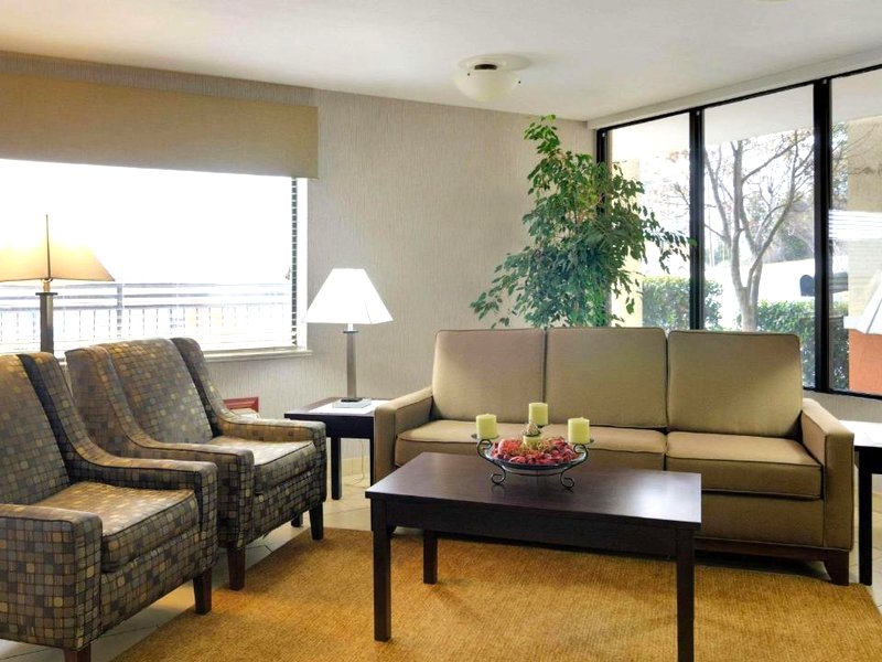 クオリティ イン&スイーツ  (Quality Inn & Suites)の写真