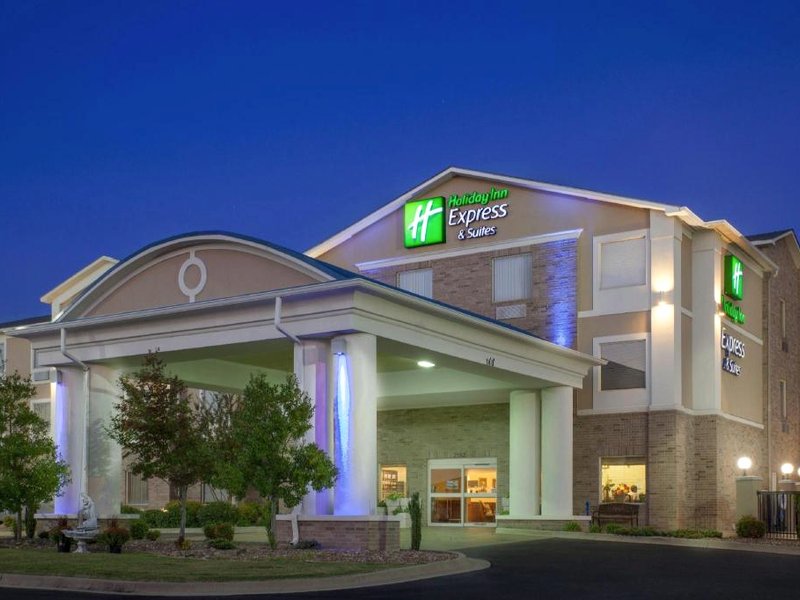 Holiday Inn Express Hotel & Suites Clarksville By IHGの写真