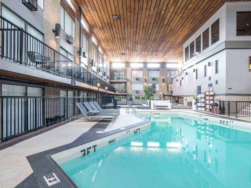 サンドマン ホテル&スイーツ ケロウナ (Sandman Hotel & Suites Kelowna)の写真