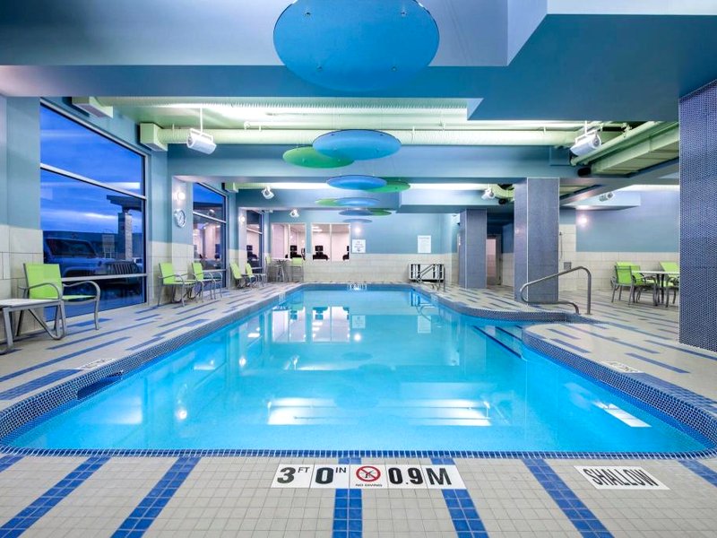 ホリデイ イン エクスプレス ケロウナ イースト バイ IHG (Holiday Inn Express Kelowna - East By IHG)の写真