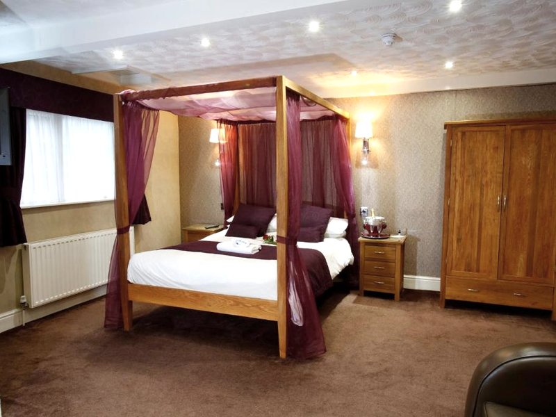 Bury Ramsbottom Old Mill Hotel and Leisure Clubの写真