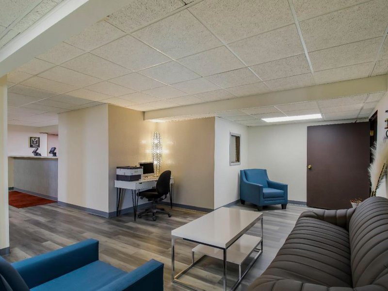 エコノ ロッジ デュルース ニア ミラー ヒル モール (Econo Lodge Duluth near Miller Hill Mall)の写真