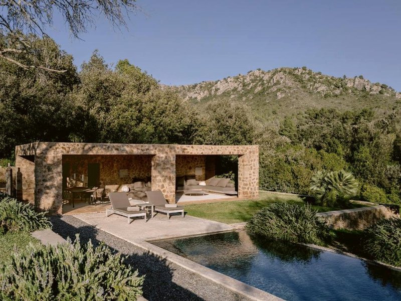 ES RACO D ARTA adults onlyの写真