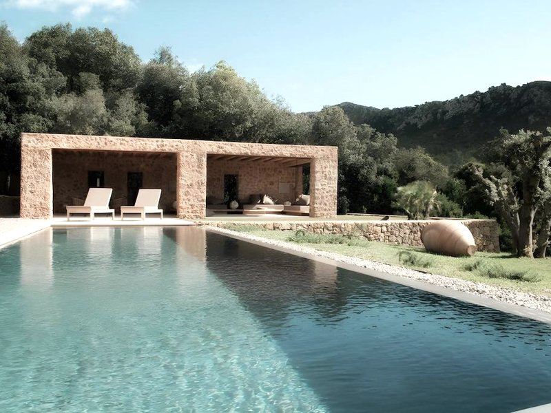 ES RACO D ARTA adults onlyの写真