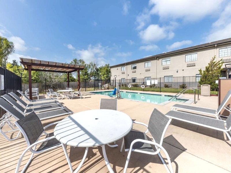 ベスト ウェスタン アトカ イン&スイーツ (Best Western Atoka Inn & Suites)の写真