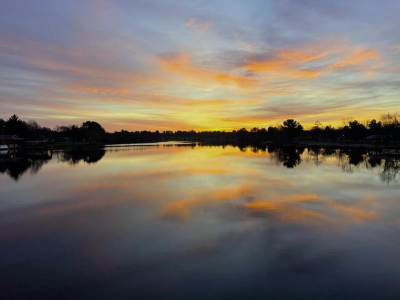 Bridge Inn Tomahawk - 2nd Floor, 2 Queen Beds, Balcony, River Viewの写真