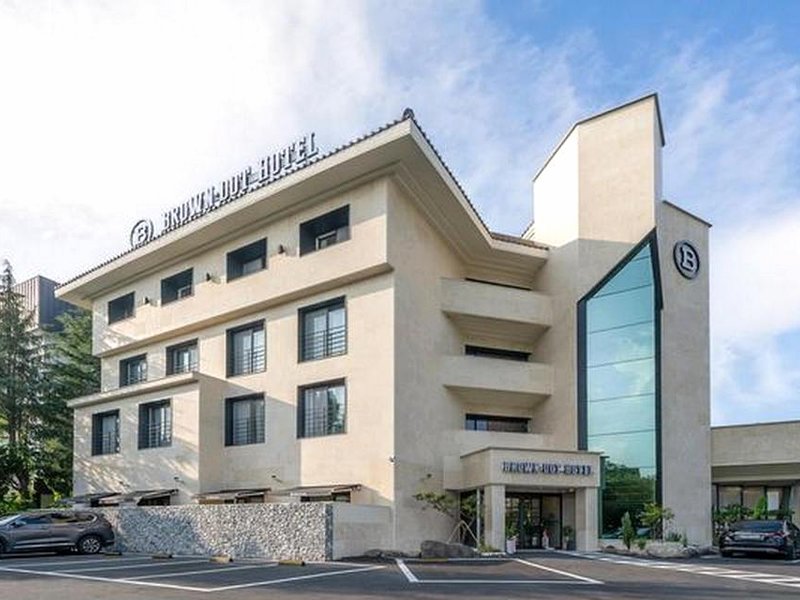 Brown Dot Gyeongju Bomun Branchの写真