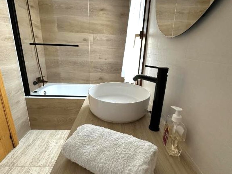 Amplio y Comodo Chalet en Zaragoza con pistas de tenisの写真