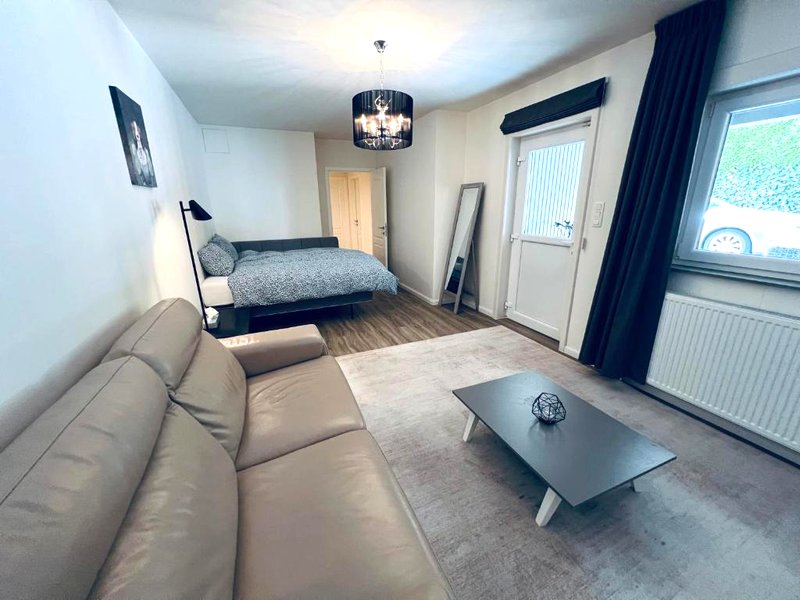 Ruime suite met privé ingang en badkamer (Ruime suite met prive ingang en badkamer)の写真