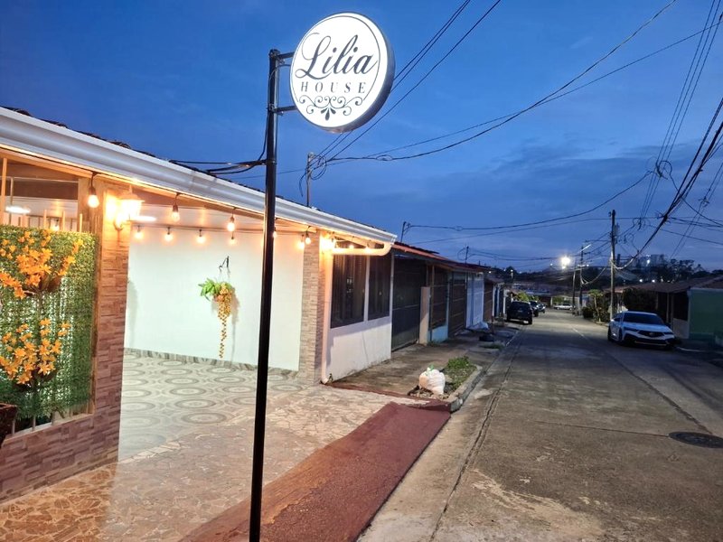 Lilia House 15 minutos Aeropuertoの写真