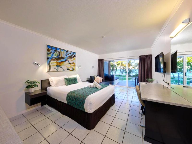 キャスタウェイズ リゾート & スパ オン ミッション ビーチ (Castaways Resort & Spa On Mission Beach                                                     )の写真