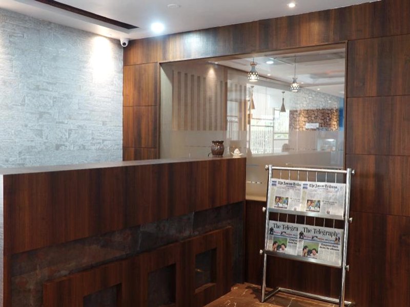 ホテル グルモハール グランド (HOTEL GULMOHAR GRAND)の写真